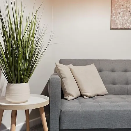 Stradbroke House - 5 Bed Townhouse, Sleeps 11, Great For Group Stays & Workers, Free Parking & Netflix - Hosted By Stay Host Save Sheffield Exterior photo
